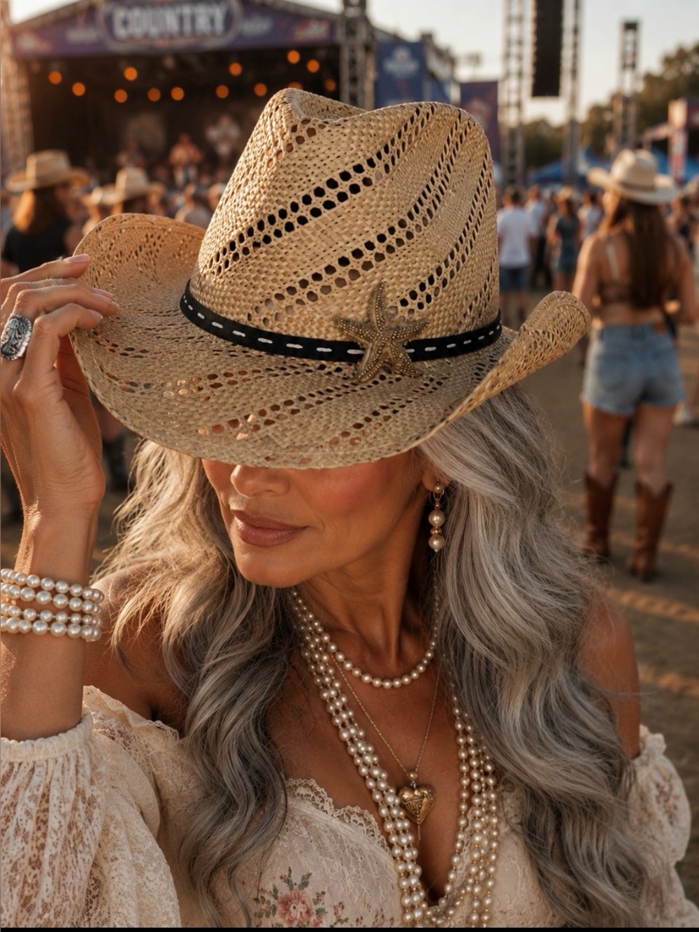 Charlie 1 Horse Cowgirl Boho Festival Woven Straw Cowboy Hat w Starfish Size M